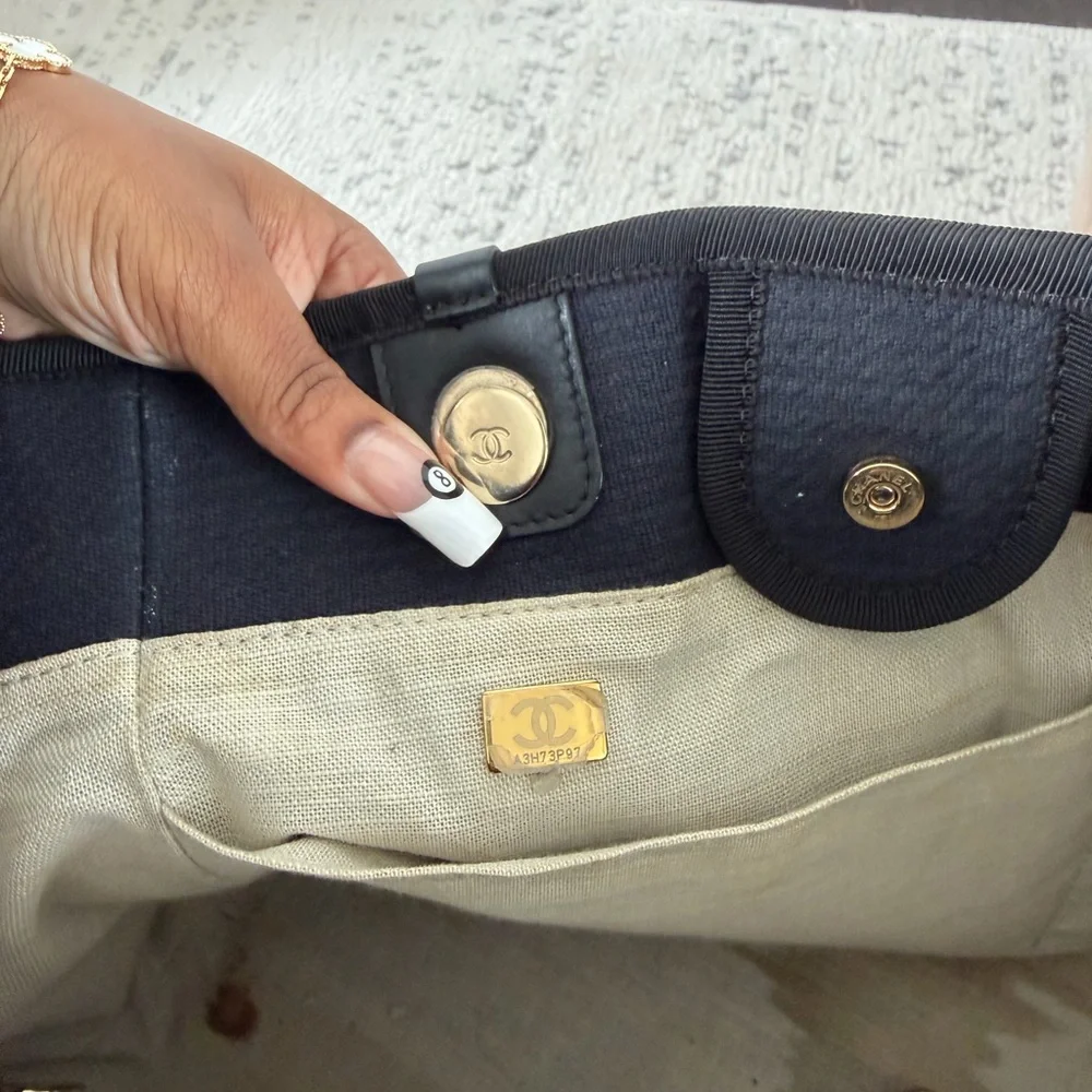 CHANEL Black Canvas Small Deauville Tote - Picture 5 of 6